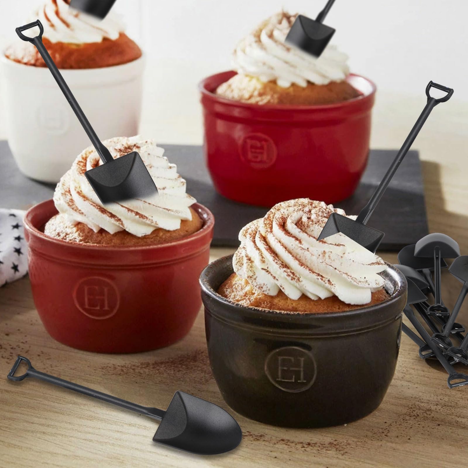 CCINEE 50pcs Mini Shovel Spoons for Desserts, Disposable Plastic Icecream Spoons Shovel Shape Cute Black Spoon for Family And Halloween Party