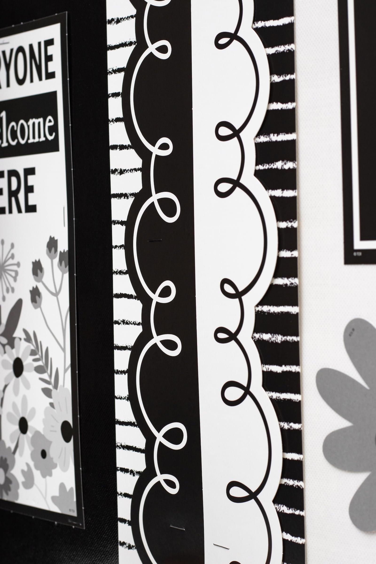 Teacher Created Resources Black with White Squiggles Die-Cut Rolled Border Trim - 50ft - Decorate Bulletin Boards, Walls, Desks, Windows, Doors, Lockers, Schools, Classrooms, Homeschool & Offices