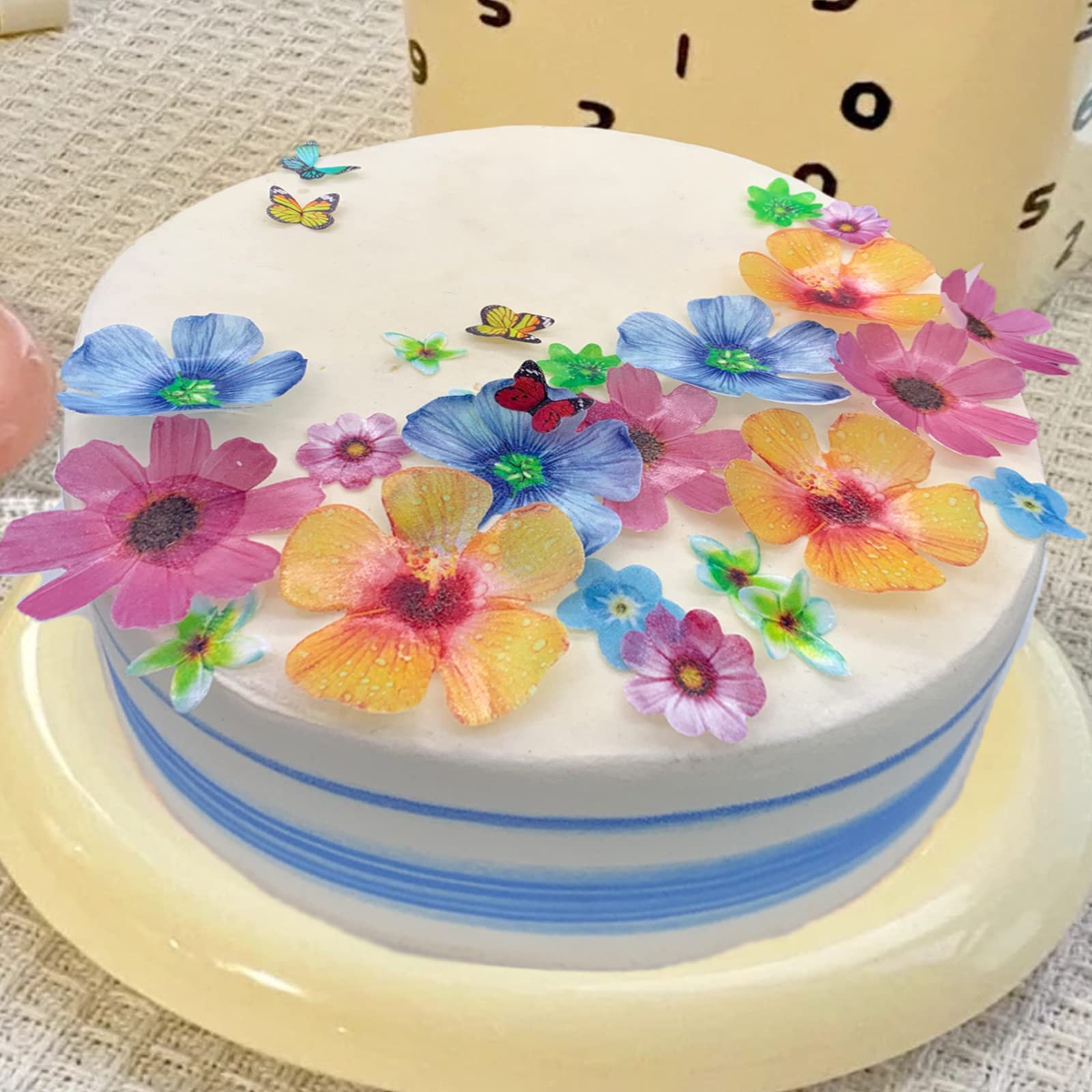 Weraru 58Pcs Edible Butterfly and Flowers Cake Topper Cupcake Toppers Wedding Themed Party Birthday Cake Decoration Mixed Size & Colour
