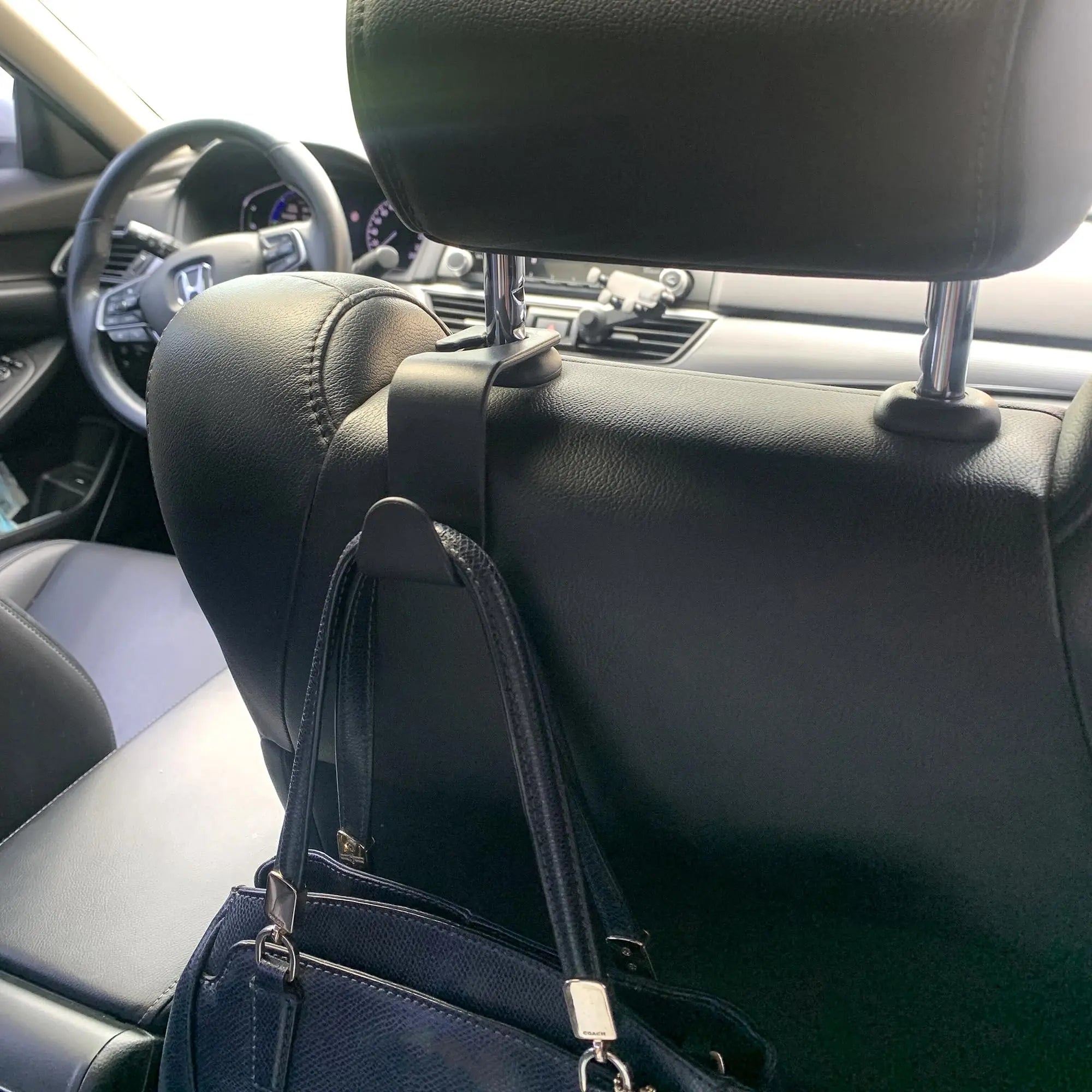 Ginsco Car Trash Can Cup Holder, 2 Pack Mini Trash Can with Lid, Car Accessories for Interior, Leakproof Small Trash Cup for Home with Additional 2 ABS Hooks and 90pcs Trash Bags Black